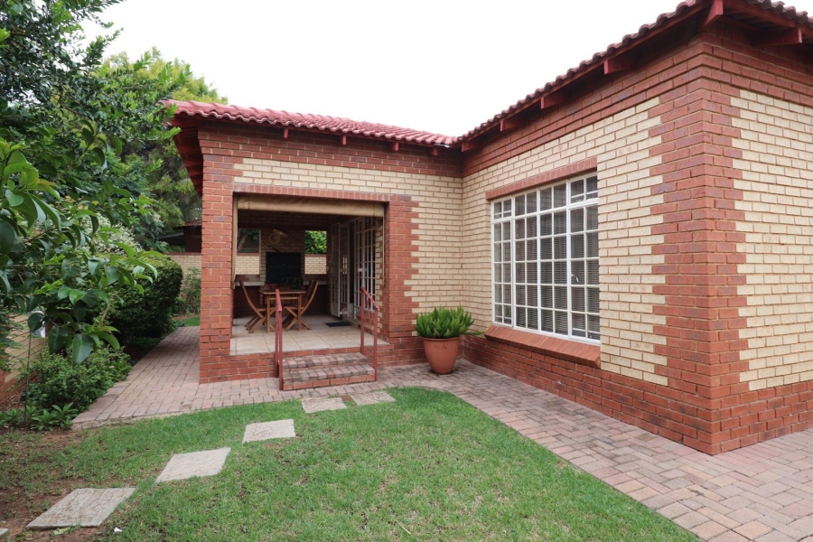 2 Bedroom Property for Sale in Flamwood North West